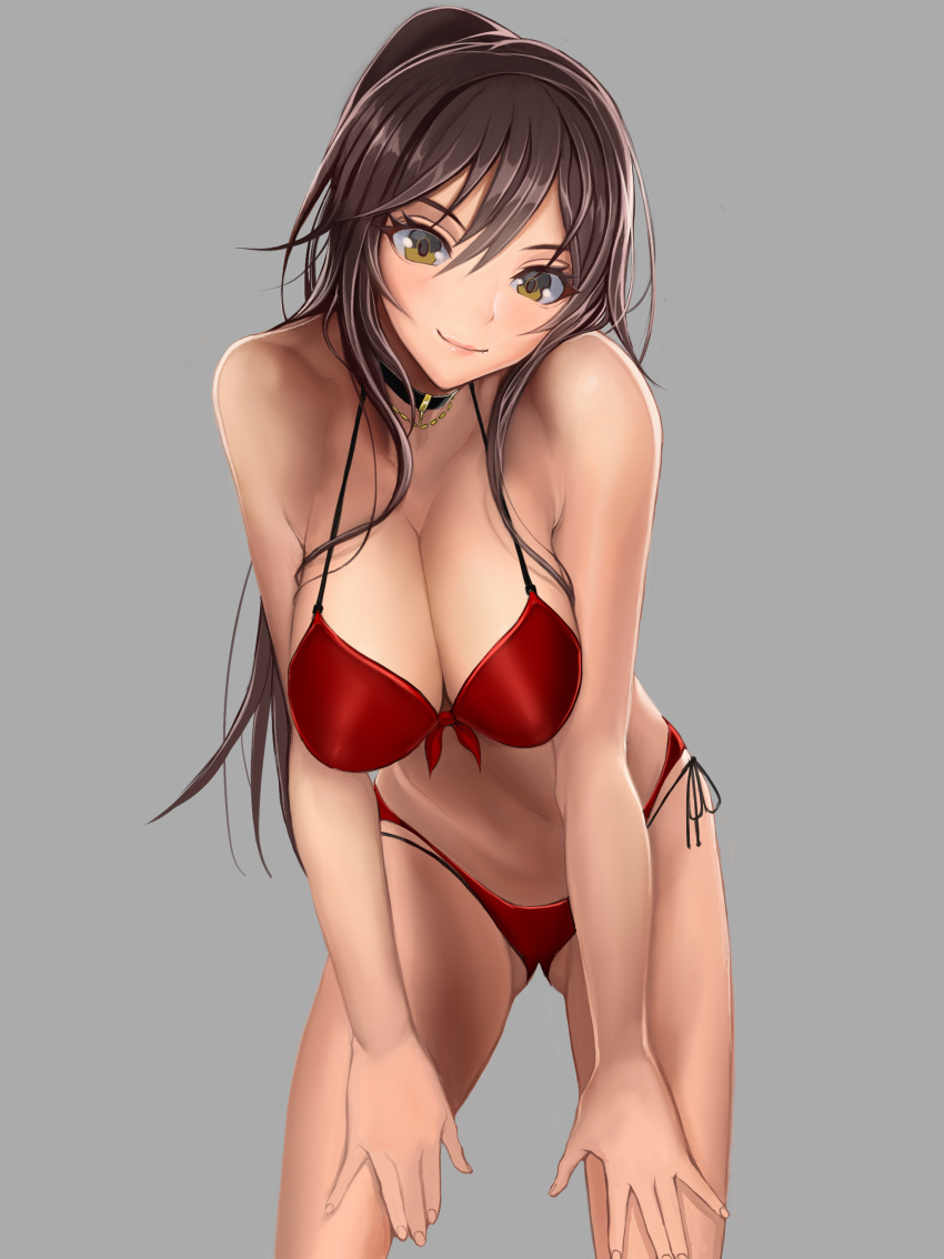 1girl absurdres bare_shoulders bikini black_hair breasts choker closed_mouth grey_background hair_between_eyes halterneck hands_on_own_thighs high_ponytail highres idolmaster idolmaster_shiny_colors jewelry large_breasts leaning_forward long_hair necklace pink_lips ponytail red_bikini rokuba shirase_sakuya sidelocks smile swimsuit thighs yellow_eyes