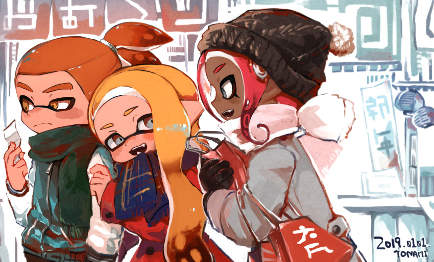 1boy 2girls bag beanie blonde_hair blush coat dark_skin domino_mask fangs gloves hat highres inkling long_sleeves makeup mascara mask medium_hair multiple_girls octoling orange_hair pointy_ears redhead scarf smile splatoon splatoon_(series) splatoon_2 squidbeak_splatoon suction_cups tentacle_hair tona_bnkz winter winter_clothes winter_coat