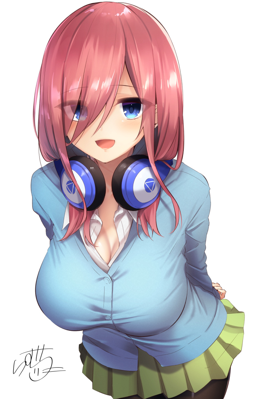 1girl :d arms_behind_back bangs black_legwear blue_cardigan blue_eyes breasts buttons cleavage collarbone collared_shirt cowboy_shot go-toubun_no_hanayome green_skirt hair_over_one_eye headphones headphones_around_neck highres large_breasts leaning_forward long_hair long_sleeves looking_at_viewer miniskirt nakano_miku open_mouth pantyhose pink_hair pleated_skirt ramchi school_uniform shirt sidelocks signature simple_background skirt smile solo standing taut_clothes taut_shirt undershirt white_background white_shirt