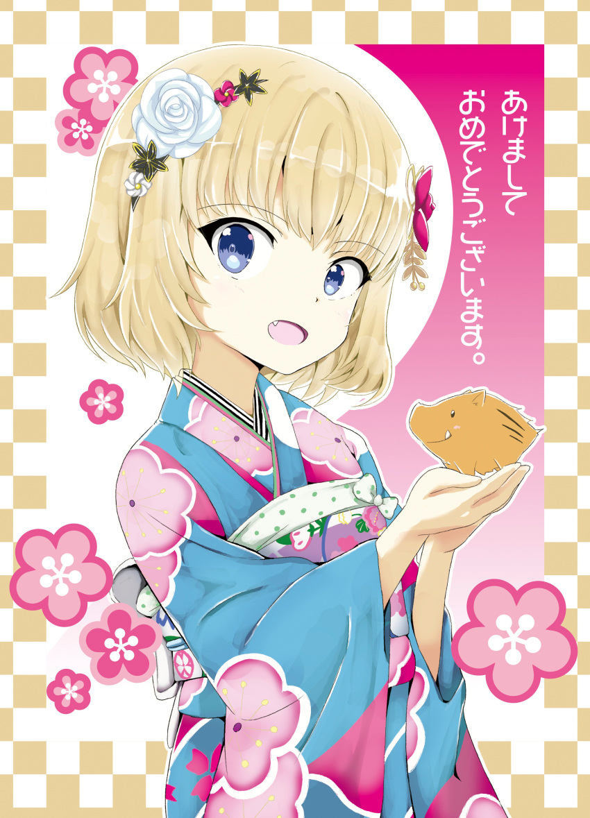 1girl absurdres akeome animal bangs blonde_hair blue_eyes blue_kimono chinese_zodiac commentary_request eyebrows_visible_through_hair fang floral_print flower girls_und_panzer hair_flower hair_ornament happy_new_year head_tilt highres holding holding_animal japanese_clothes katyusha kimono long_sleeves looking_at_viewer new_year obi open_mouth print_kimono sash shibagami short_hair smile solo translated upper_body warthog wide_sleeves year_of_the_pig