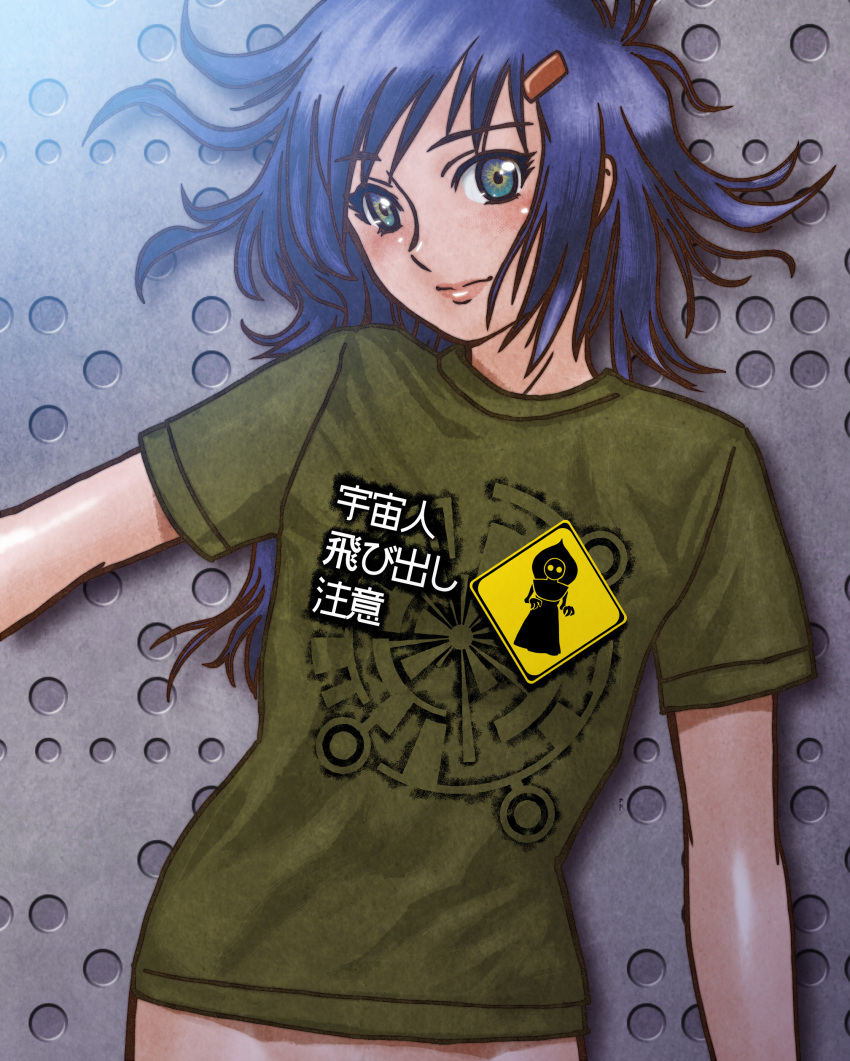 1girl absurdres blue_eyes blue_hair commentary_request expressionless flatwoods_monster green_eyes green_shirt hair_ornament hairclip highres lips long_hair looking_at_viewer lying maruyama_musashi messy_hair midriff multicolored multicolored_eyes naked_shirt on_back original shirt sign solo t-shirt translated warning_sign