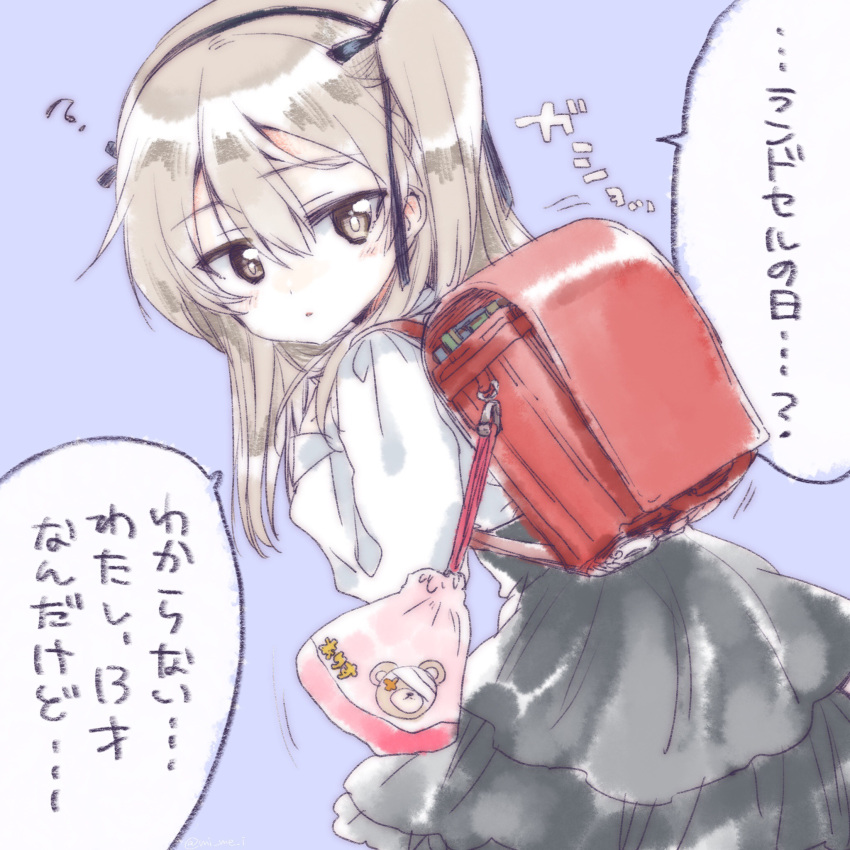 1girl ? animal_print backpack bag bangs bear_print black_ribbon black_skirt boko_(girls_und_panzer) brown_eyes casual commentary eyebrows_visible_through_hair girls_und_panzer hair_ribbon high-waist_skirt highres holding_strap kuroi_mimei layered_skirt leaning_forward light_brown_hair light_frown long_hair long_sleeves looking_at_viewer looking_back medium_skirt motion_lines one_side_up parted_lips randoseru ribbon shimada_arisu shirt skirt solo standing translated white_shirt