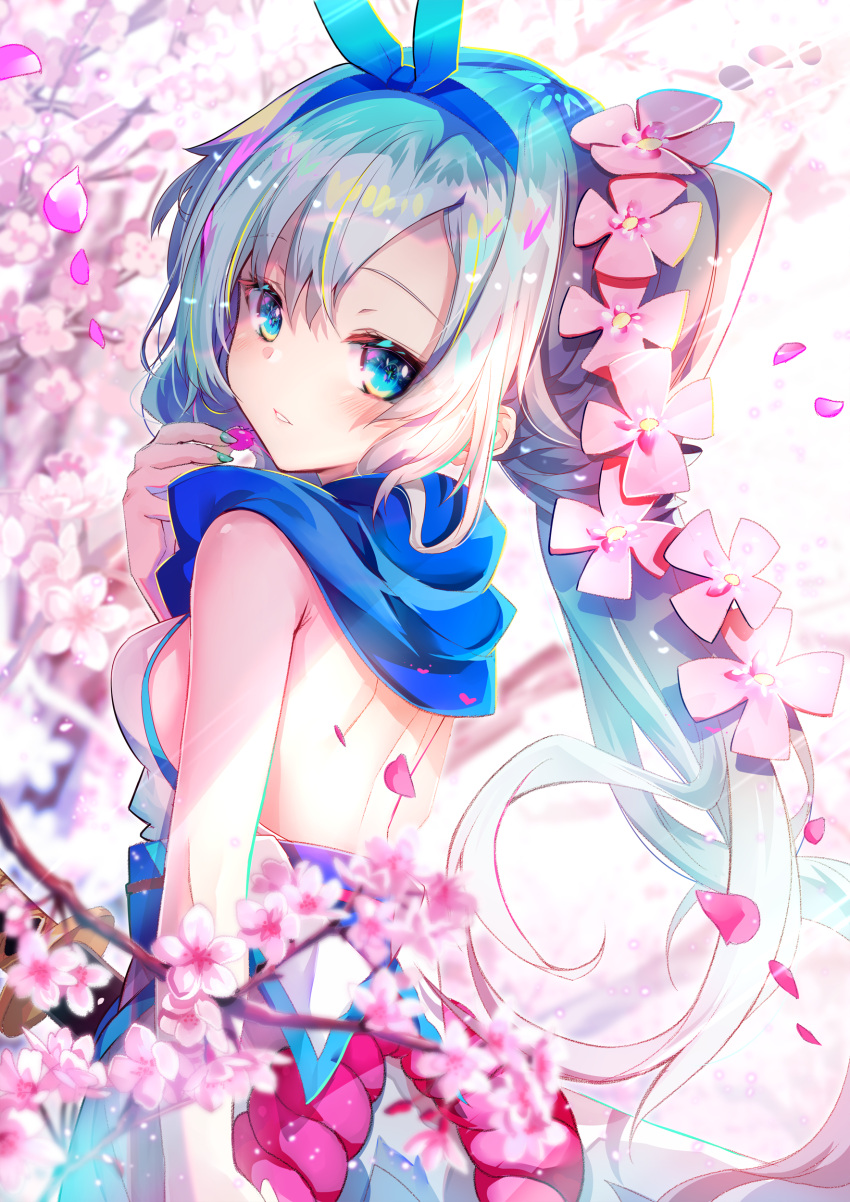 1girl absurdres backless_outfit blue_eyes blue_hair blush breasts eyebrows_visible_through_hair from_side hair_ornament highres long_hair looking_at_viewer sho_(runatic_moon) sideboob smile solo tenka_hyakken