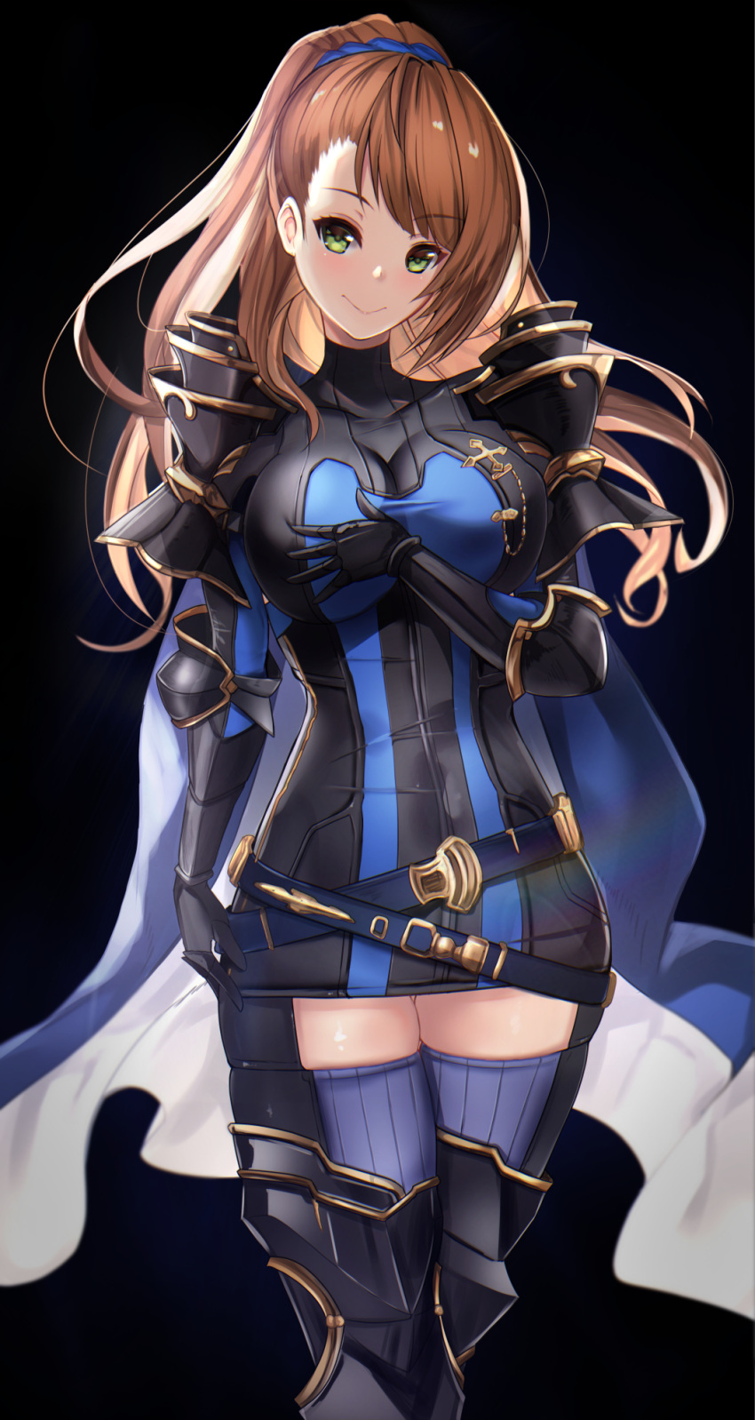 1girl asymmetrical_bangs bangs beatrix_(granblue_fantasy) belt black_background black_bodysuit blush bodysuit breasts brown_hair cape closed_mouth elbow_pads granblue_fantasy greaves green_eyes highres large_breasts long_hair looking_at_viewer pauldrons ponytail simple_background smile solo swept_bangs thighs untsue