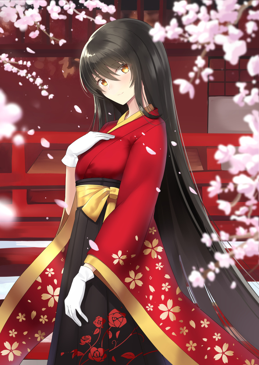 1girl absurdres architecture black_hair black_hakama blurry_foreground cherry_blossoms east_asian_architecture eyebrows_visible_through_hair floral_print gloves hakama highres i.f.s.f japanese_clothes kimono long_hair looking_at_viewer original red_kimono smile solo very_long_hair white_gloves wide_sleeves yellow_eyes
