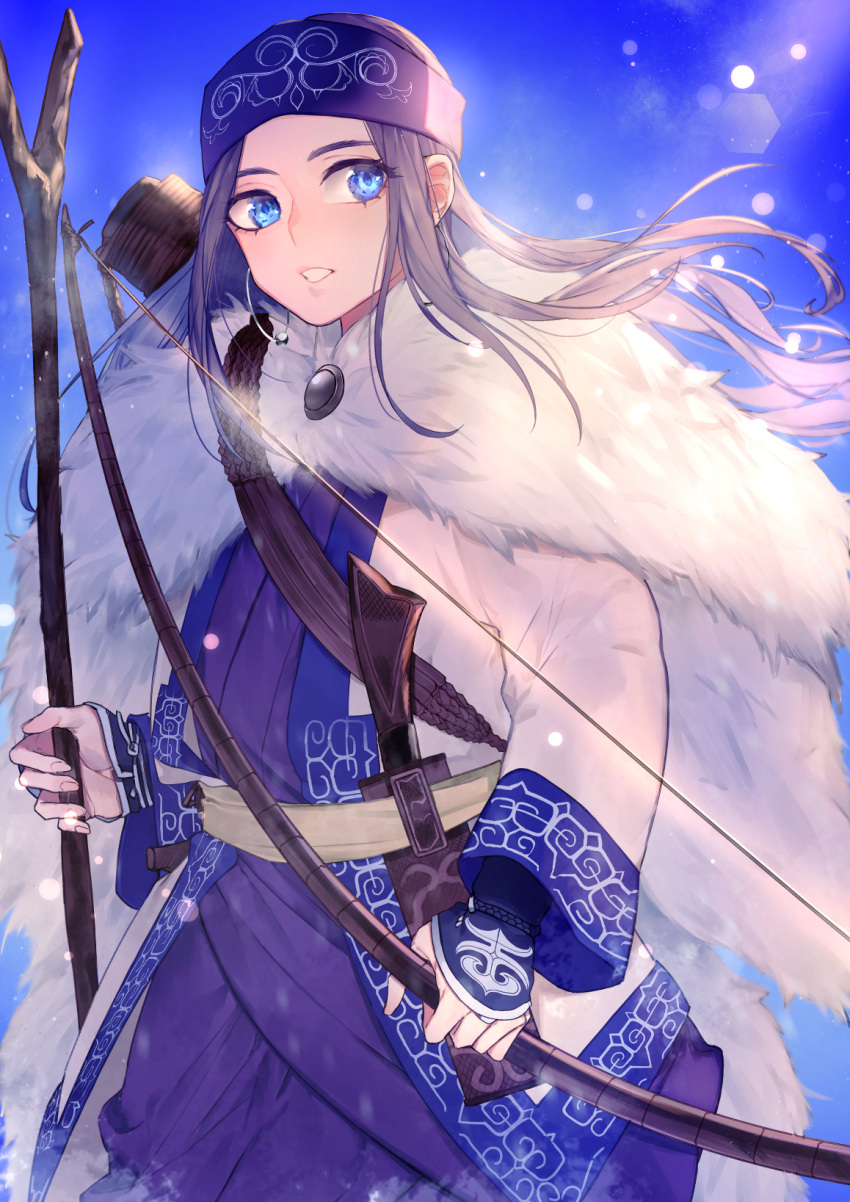 1girl ainu_clothes asirpa blue_eyes blue_sky bow_(weapon) day floating_hair golden_kamuy grin highres holding holding_bow_(weapon) holding_staff holding_weapon long_hair long_sleeves looking_at_viewer outdoors silver_hair sky smile solo sou_230 staff standing weapon