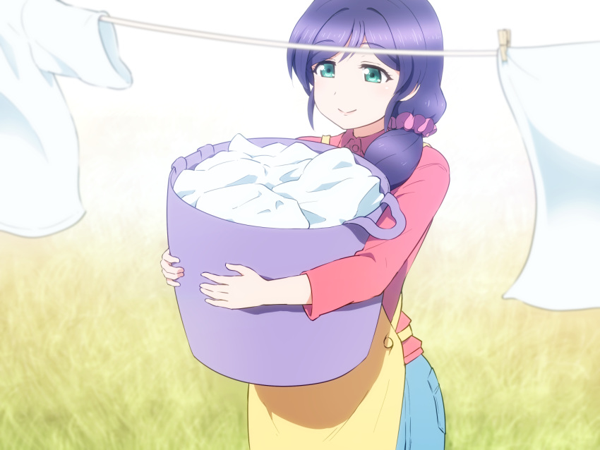 1girl apron clothes_pin clothesline commentary eyebrows_visible_through_hair green_eyes hair_ornament hair_scrunchie holding laundry laundry_basket long_hair love_live! love_live!_school_idol_project older pink_shirt purple_hair scrunchie shirosato shirt smile solo toujou_nozomi yellow_apron