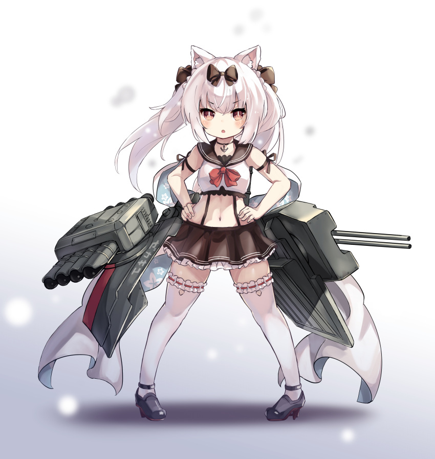 1girl absurdres animal_ears azur_lane black_bow bow cat_ears eyebrows_visible_through_hair fang hair_bow highres long_hair looking_at_viewer midriff navel open_mouth rigging sailor_collar silver_hair skirt smile solo standing suspenders tachi-e thigh-highs twintails yukikaze_(azur_lane)