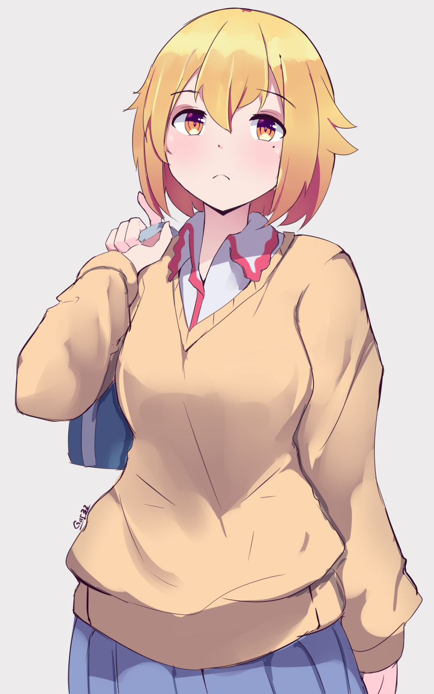 1girl absurdres bag bangs blonde_hair blue_skirt blush breasts brown_background brown_eyes brown_sweater closed_mouth collared_shirt commentary eyebrows_visible_through_hair grey_shirt hair_between_eyes hand_up highres hitoribocchi_no_marumaru_seikatsu holding_strap light_frown long_sleeves medium_breasts pleated_skirt school_bag school_uniform shirt short_hair signature simple_background skirt solo sunao_nako sweater tegar32 upper_body