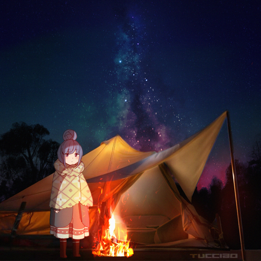 1girl blue_eyes campfire camping closed_mouth eyebrows eyebrows_visible_through_hair fire hair_ornament highres long_hair long_skirt looking_at_viewer milky_way night night_sky shima_rin skirt sky solo standing star star_(sky) tent violet_eyes yurucamp