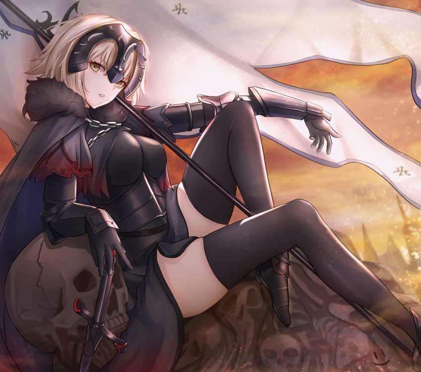 1girl ahoge armor armored_dress bangs black_dress black_legwear breasts cape chain commentary_request dress eyebrows_visible_through_hair fate/grand_order fate_(series) flag fur-trimmed_cape fur_collar fur_trim gauntlets headpiece highres jeanne_d'arc_(alter)_(fate) jeanne_d'arc_(fate)_(all) large_breasts reclining short_hair silver_hair skull smile_(dcvu7884) solo sword thigh-highs tsurime weapon yellow_eyes yellow_sky