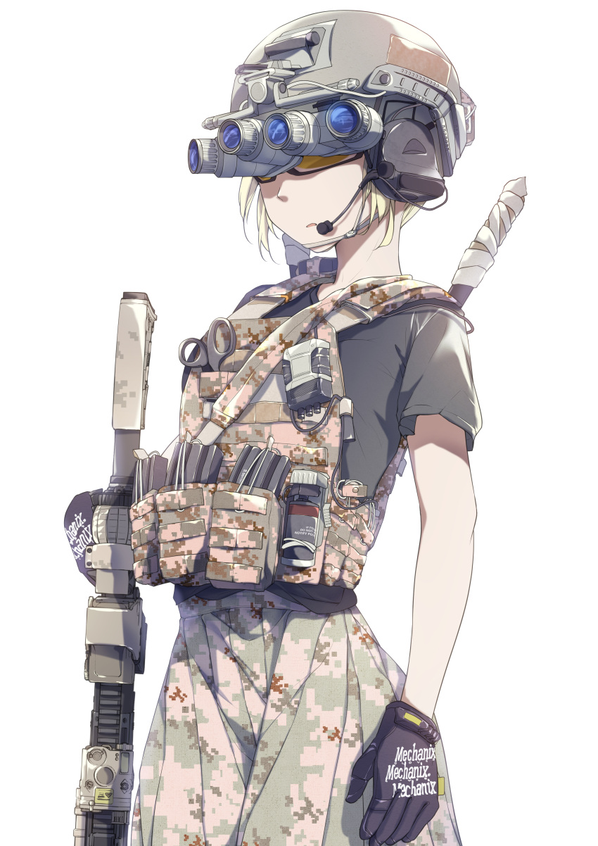 1girl absurdres assault_rifle blonde_hair camouflage chengcheng2b chinese_commentary commentary_request gloves gun headset helmet highres holding holding_gun holding_weapon load_bearing_vest magazine_(weapon) original rifle scissors shirt solo t-shirt weapon white_background