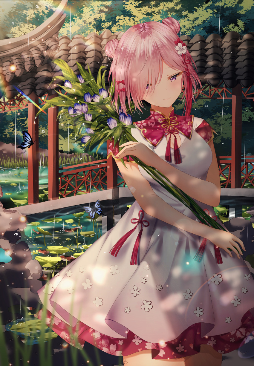 1girl absurdres animal bangs bouquet bow breasts bridge bug butterfly closed_mouth commentary day double_bun dress eyebrows_visible_through_hair fate/grand_order fate_(series) flower hair_bow hair_flower hair_ornament hair_over_one_eye half-closed_eyes highres holding holding_bouquet insect junpaku_karen lily_pad mash_kyrielight medium_breasts outdoors pink_hair pleated_dress pond purple_flower rain red_bow short_sleeves smile solo symbol_commentary violet_eyes water white_dress white_flower