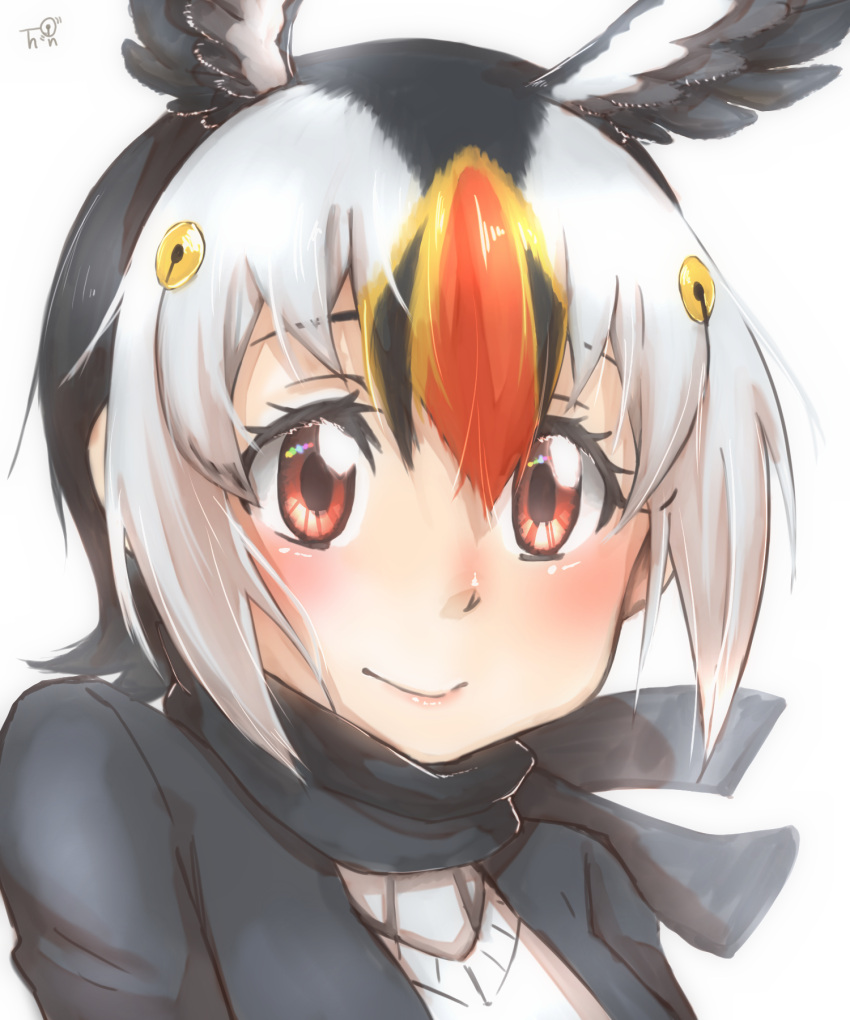 1girl atlantic_puffin_(kemono_friends) bangs black_hair black_jacket black_scarf blonde_hair commentary_request face feathered_wings hair_between_eyes head_wings highres jacket kemono_friends looking_at_viewer multicolored_hair red_eyes redhead scarf short_hair signature simple_background smile solo thin_(suzuneya) white_background white_hair wings