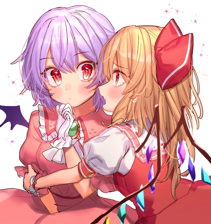 2girls bangs bat_wings blush bow breasts brooch commentary_request cravat crystal dress eyebrows_visible_through_hair fang flandre_scarlet frilled_shirt_collar frills gloves hair_bow hand_up highres jewelry lavender_hair long_hair looking_at_another masanaga_(tsukasa) multiple_girls no_hat no_headwear open_mouth pink_dress profile puffy_short_sleeves puffy_sleeves red_bow red_eyes red_skirt red_vest remilia_scarlet shirt short_hair short_sleeves siblings simple_background sisters skirt skirt_set small_breasts touhou upper_body vest white_background white_gloves white_neckwear white_shirt wings