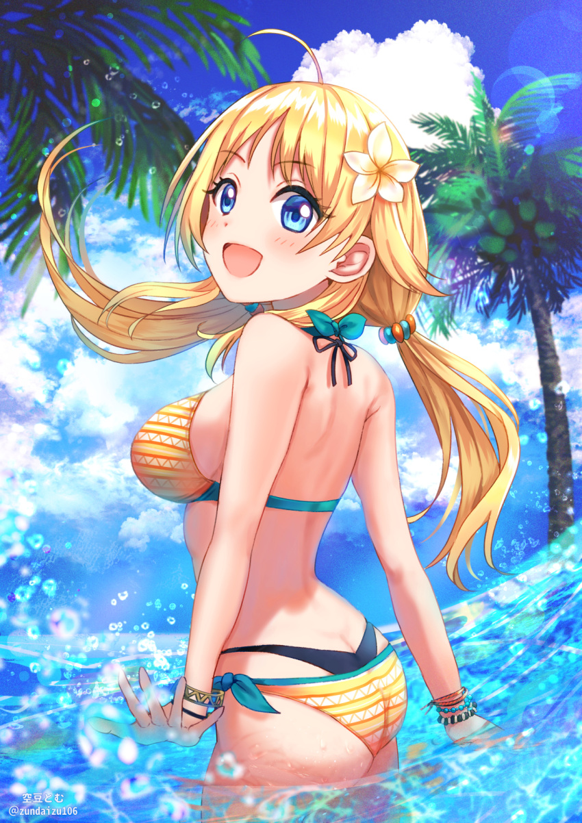 1girl :d ahoge artist_name ass back bangs bikini black_bikini blonde_hair blue_eyes blue_sky bracelet breasts clouds cloudy_sky commentary cowboy_shot day droplet dutch_angle eyebrows_visible_through_hair flower hachimiya_meguru hair_flower hair_ornament hair_tie halterneck highres idolmaster idolmaster_shiny_colors jewelry layered_bikini lens_flare long_hair looking_at_viewer looking_back low_twintails medium_breasts ocean open_mouth outdoors palm_tree print_bikini side-tie_bikini sky smile solo soramame_tomu splashing standing swimsuit tree twintails twitter_username wading wind yellow_bikini yellow_flower