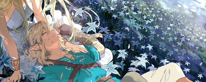 1boy 1girl blonde_hair bracelet closed_eyes cuts dress field fingerless_gloves flower flower_field gloves gyou_chin head_out_of_frame highres injury jewelry lap_pillow link long_hair parted_lips pointy_ears princess_zelda scar shade strap sunlight the_legend_of_zelda the_legend_of_zelda:_breath_of_the_wild torn_clothes unconscious white_dress