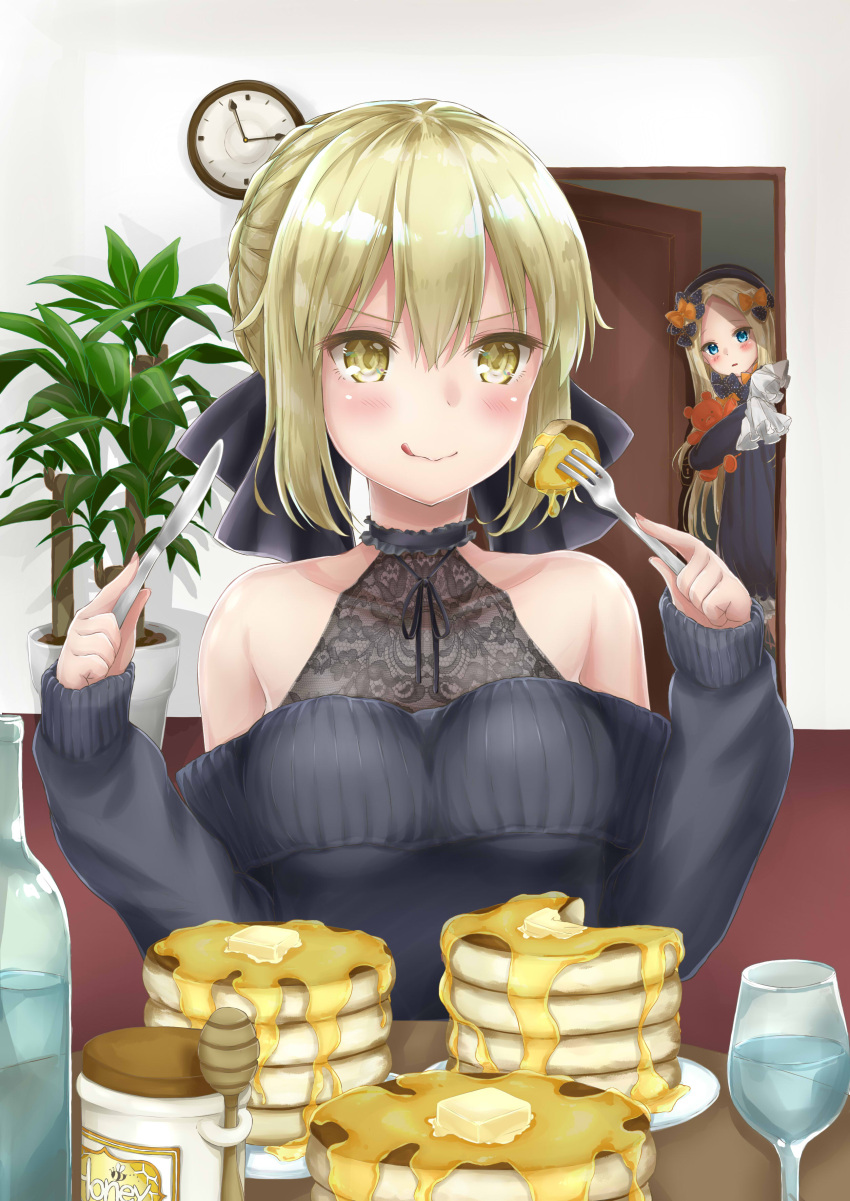 2girls abigail_williams_(fate/grand_order) absurdres artoria_pendragon_(all) bangs bare_shoulders black_bow black_dress black_headwear black_sweater blonde_hair blue_eyes bow breasts butter clock collarbone commentary_request dress eating fate/grand_order fate_(series) food fork glass hair_between_eyes hair_bow hat highres honey indoors knife large_breasts long_hair long_sleeves looking_at_viewer mikujin_(mikuzin24) multiple_girls orange_bow pancake parted_bangs pixiv_fate/grand_order_contest_1 plant saber_alter smile stuffed_animal stuffed_toy sweater teddy_bear tongue tongue_out water yellow_eyes