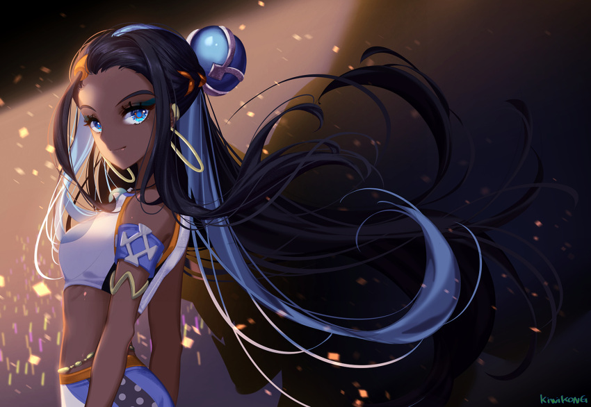 1girl armlet artist_name audience black_hair blue_eyes blue_hair braid closed_mouth crop_top dark_skin earrings floating_hair from_side gym_leader hair_ornament jewelry kiwikong long_hair looking_at_viewer midriff multicolored_hair o-ring pokemon pokemon_(game) pokemon_swsh rurina_(pokemon) smile solo_focus stage standing two-tone_hair very_long_hair