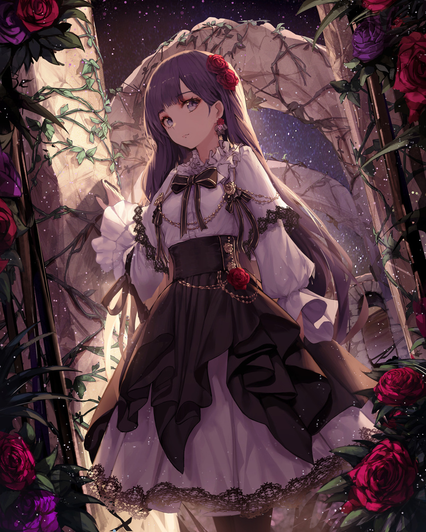 1girl arm_behind_back bangs bow bowtie breasts commentary_request dress earrings flower gothic_lolita hair_flower hair_ornament highres jewelry lolita_fashion long_hair looking_at_viewer night night_sky original outdoors pillar plant purple_flower purple_hair purple_rose red_flower red_rose ribbon rose sky small_breasts solo standing star vines violet_eyes yohaku
