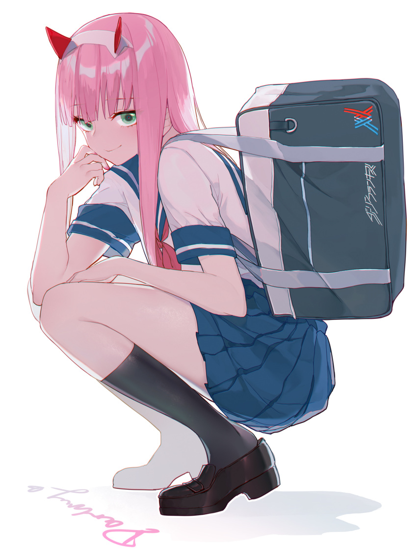 1girl absurdres bag bangs blue_skirt blunt_bangs closed_mouth darling_in_the_franxx full_body green_eyes hairband highres horns long_hair looking_at_viewer pink_hair pleated_skirt red_horns school_uniform serafuku shirt shoes short_sleeves simple_background skirt slyvia smile socks solo white_background white_hairband white_shirt zero_two_(darling_in_the_franxx)