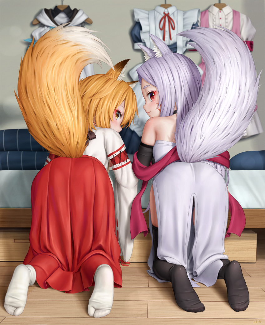 2girls aki99 animal_ear_fluff animal_ears artist_name ass back bangs bare_shoulders bed bed_sheet bent_over black_choker black_gloves black_legwear blonde_hair blush breasts choker elbow_gloves eyebrows_visible_through_hair fox_ears fox_girl fox_tail from_behind full_body gloves hair_between_eyes highres indoors japanese_clothes kneeling legs long_hair looking_at_viewer looking_back miko multiple_girls pillow red_eyes senko_(sewayaki_kitsune_no_senko-san) sewayaki_kitsune_no_senko-san shiro_(sewayaki_kitsune_no_senko-san) short_hair silver_hair socks tabi tail tail_raised thigh-highs whisker_markings white_legwear wooden_floor yellow_eyes