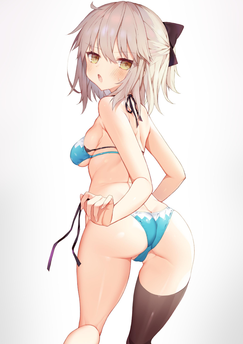 1girl :o absurdres ahoge ass back bangs bikini black_legwear black_ribbon blue_bikini blush breasts butt_crack commentary_request contrapposto cowboy_shot eyebrows_visible_through_hair fate/grand_order fate_(series) from_behind gloves hair_between_eyes hair_ribbon highres koha-ace looking_at_viewer looking_back medium_breasts okita_souji_(fate) okita_souji_(fate)_(all) one_side_up open_mouth pink_hair ribbon short_hair shoulder_blades sideboob simple_background skindentation solo standing stomach sweatdrop swimsuit thigh-highs thighs tomo_(ryo_i_so_) white_background yellow_eyes