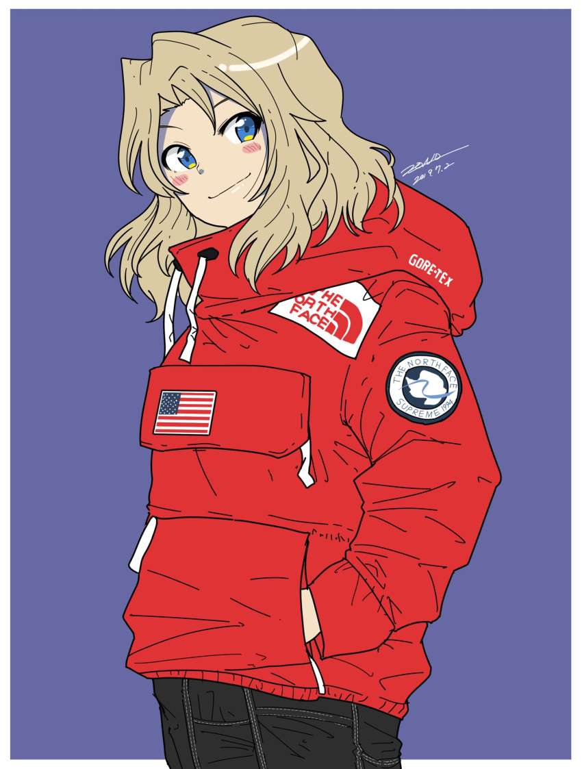 1girl american_flag artist_name black_pants blonde_hair blue_background blue_eyes blush_stickers casual closed_mouth coat commentary_request cowboy_shot drawstring english_commentary english_text girls_und_panzer hair_intakes hands_in_pockets highres hooded_coat kay_(girls_und_panzer) logo long_hair long_sleeves looking_at_viewer pants red_coat signature smirk solo standing zono_(inokura_syuzo029)