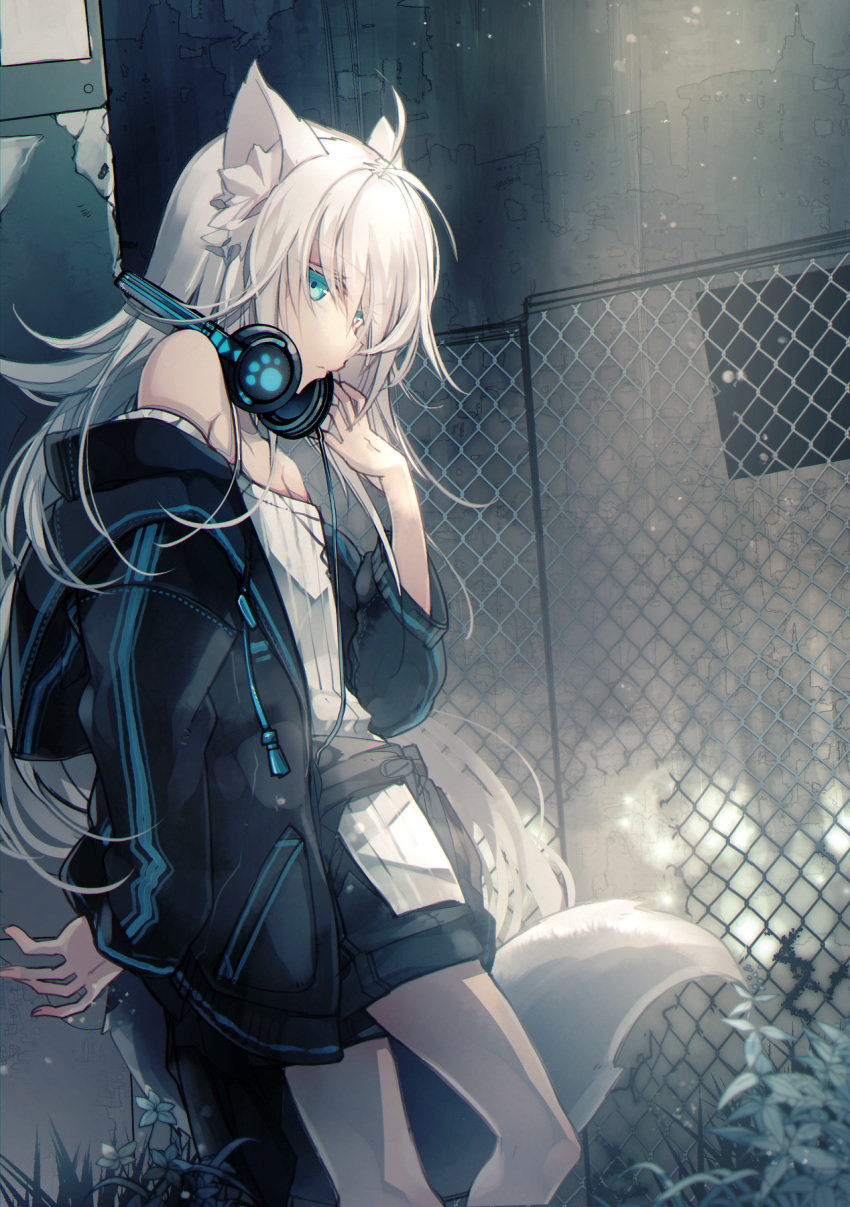 1girl ahoge animal_ears bangs bare_shoulders blue_eyes breasts chain-link_fence commentary_request fence fox_ears fox_girl fox_tail hair_between_eyes headphones headphones_around_neck highres jacket long_hair long_sleeves numi_(sin) off_shoulder open_clothes open_jacket original paw_print small_breasts solo standing tail white_hair