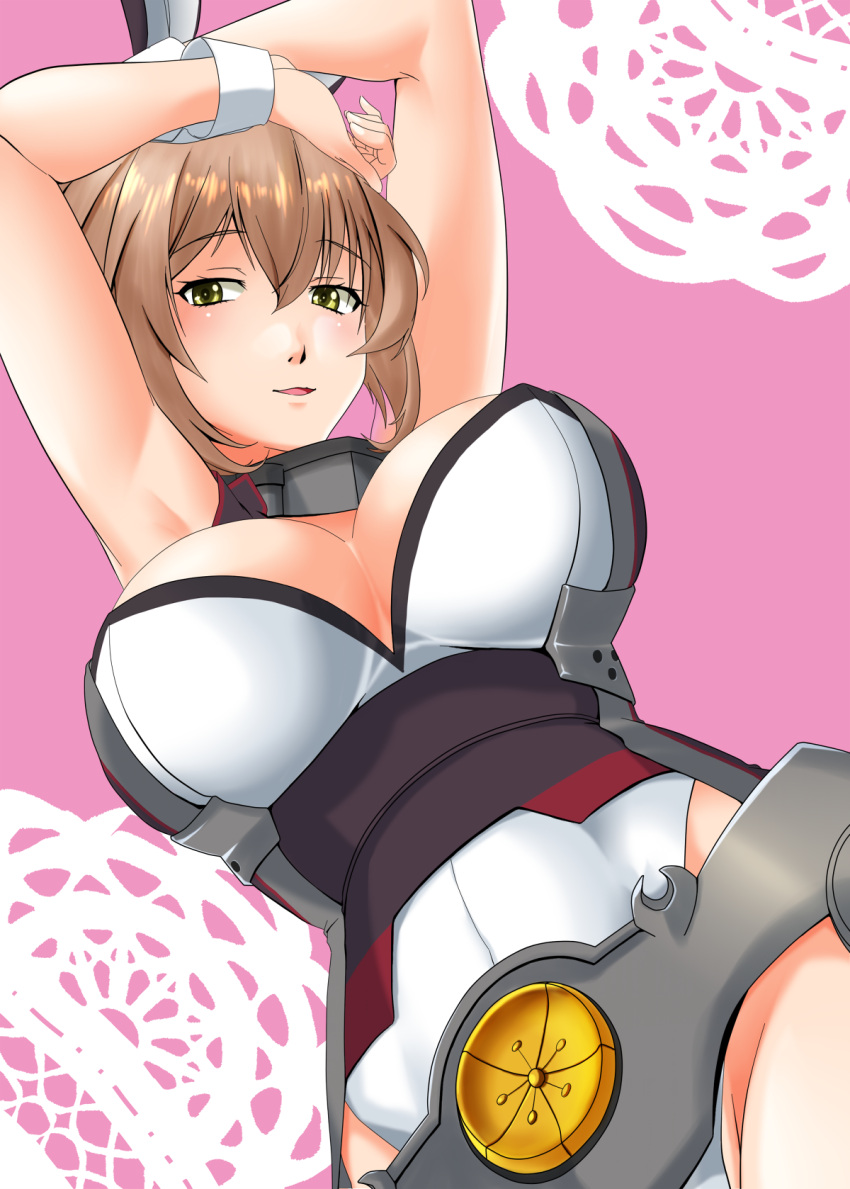 1girl adapted_costume animal_ears arms_up breasts brown_hair bunny_girl bunnysuit collar flipped_hair floral_background from_below green_eyes hair_between_eyes highres kantai_collection kiriki_haruomi large_breasts looking_at_viewer looking_down metal_belt metal_collar mutsu_(kantai_collection) pink_background rabbit_ears remodel_(kantai_collection) short_hair sidelocks solo underbust wrist_cuffs