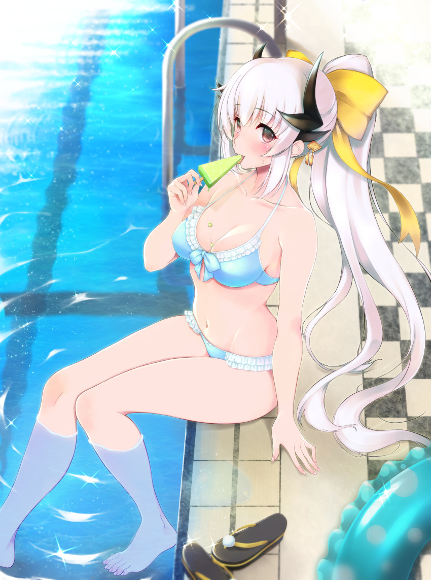 3yuki bikini blue_bikini bow breasts collarbone dragon_girl dragon_horns fate/grand_order fate_(series) food frilled_bikini frills front-tie_bikini front-tie_top grey_hair hair_bow high_ponytail highres holding holding_food horns kiyohime_(fate/grand_order) kiyohime_(swimsuit_lancer)_(fate) long_hair medium_breasts ponytail pool pool_ladder poolside popsicle red_eyes sandals_removed sitting soaking_feet swimsuit very_long_hair water yellow_bow