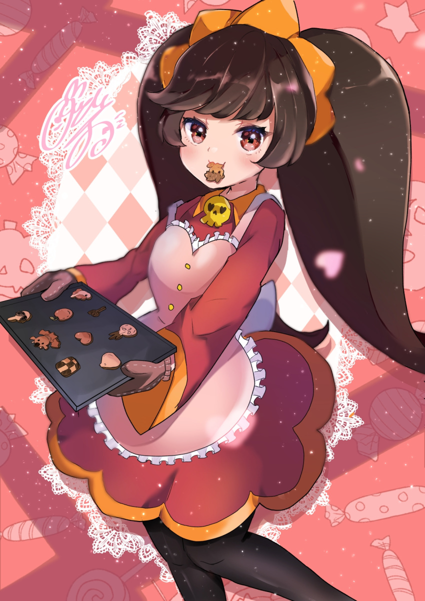 1girl ashley_(warioware) baking_sheet black_legwear brown_eyes brown_hair checkerboard_cookie cookie cute dress eating food herunia_kokuoji highres intelligent_systems loli long_hair long_sleeves mouth_hold nintendo oven_mitts pantyhose pink_background red_dress skull_brooch solo standing sweets twintails warioware wrapped_candy