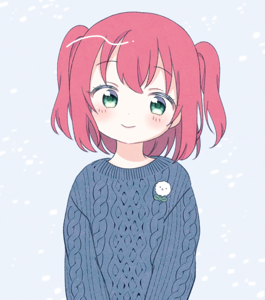 1girl arms_at_sides badge bangs black_sweater blue_background blush button_badge commentary_request green_eyes head_tilt highres kurosawa_ruby long_sleeves looking_at_viewer love_live! love_live!_sunshine!! redhead short_hair smile solo sweater two_side_up upper_body yashino_84