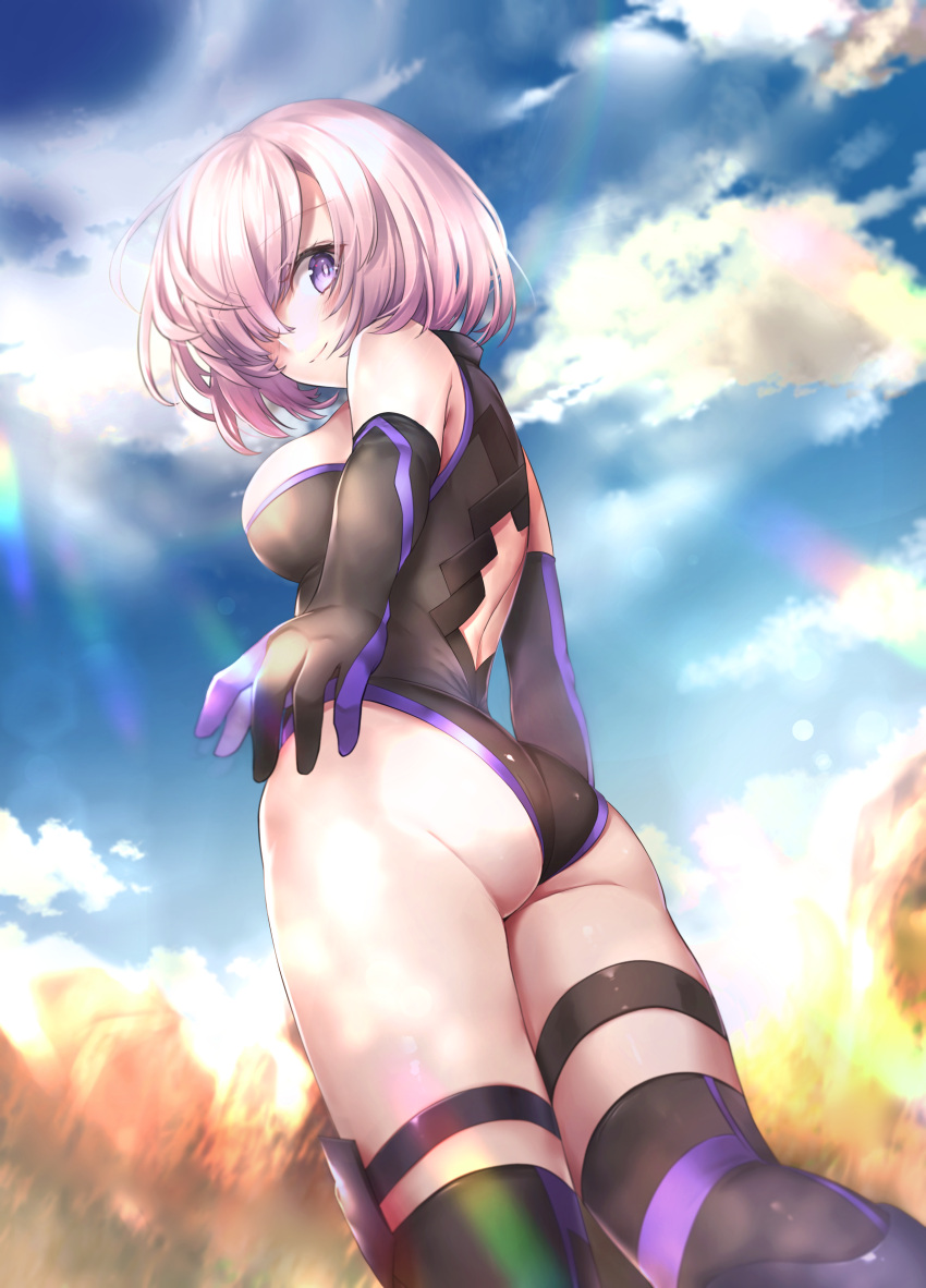 1girl absurdres ass back_cutout bare_shoulders black_legwear black_leotard blue_sky blush breasts closed_mouth elbow_gloves fate/grand_order fate_(series) gloves hair_over_one_eye hane_yuki highleg highleg_leotard highres large_breasts lavender_hair leotard looking_at_viewer looking_back mash_kyrielight purple_gloves short_hair sky smile solo thigh-highs thigh_strap thighs violet_eyes