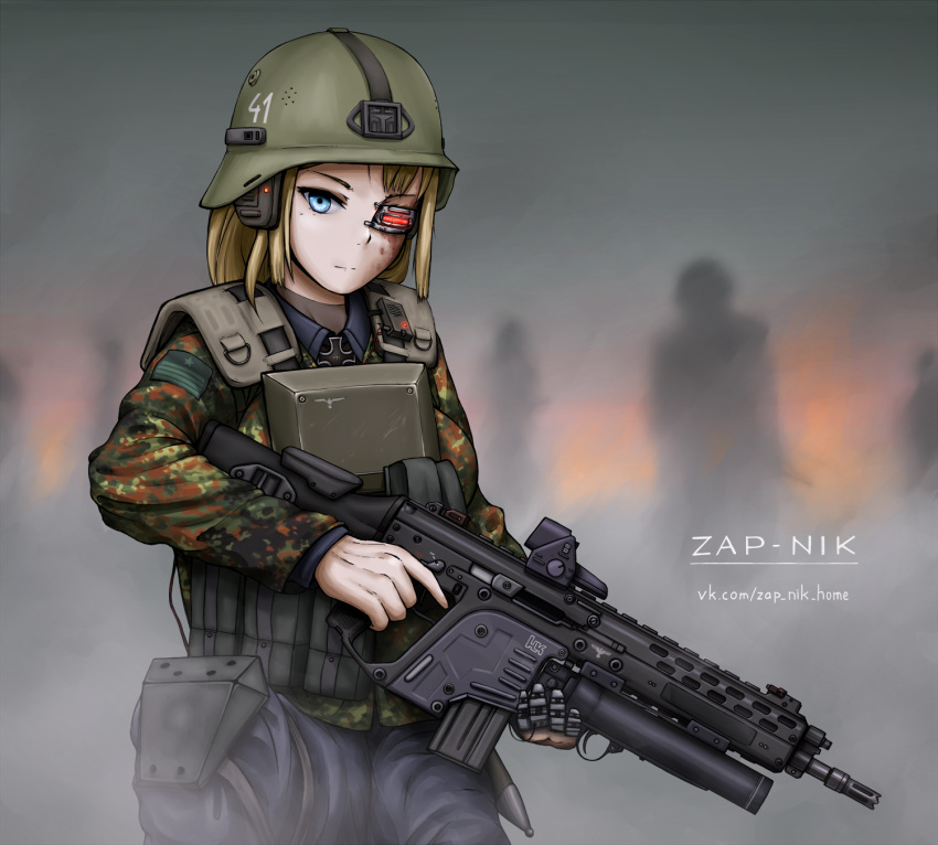 1girl assault_rifle blonde_hair blue_eyes camouflage commentary_request cyborg german_commentary germany grenade_launcher gun helmet highres iron_cross military nazi original plate_carrier prosthesis prosthetic_arm rifle silhouette stahlhelm underbarrel_grenade_launcher weapon weapon_request zap-nik