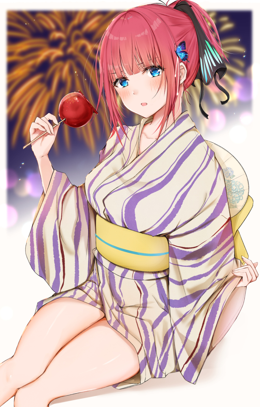 1girl absurdres bangs bare_legs blue_eyes blunt_bangs blurry blurry_background blush border breasts butterfly_hair_ornament candy_apple collarbone eating eyebrows_visible_through_hair fading_border fan festival fireworks food go-toubun_no_hanayome hair_between_eyes hair_ornament hair_ribbon hand_up highres holding holding_food japanese_clothes kimono looking_at_viewer nakano_nino outside_border paper_fan ponytail redhead ribbon short_hair short_ponytail sidelocks sitting sleeves_past_wrists solo striped striped_kimono uchiwa uiri-na yukata