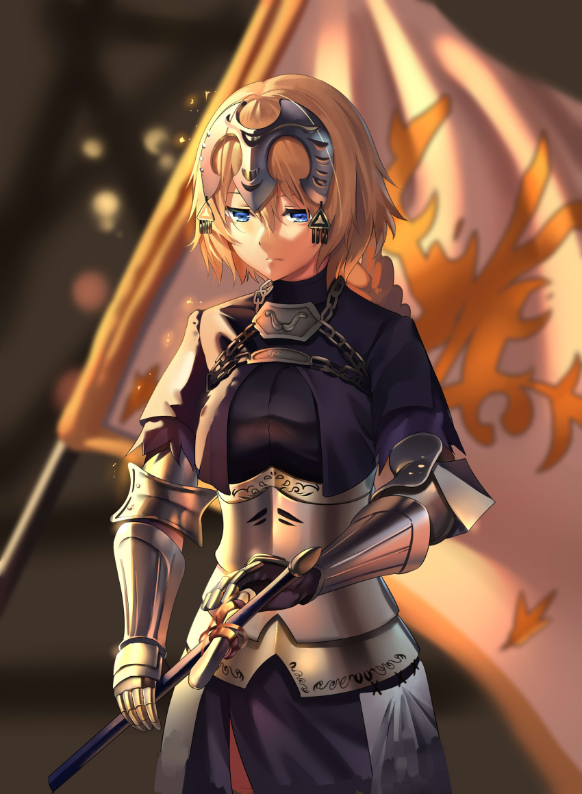 1girl absurdres armor armored_dress ashiro_(pixiv_23777766) banner black_dress blonde_hair blue_eyes blurry blurry_background braided_ponytail chain closed_mouth cowboy_shot dress fate/apocrypha fate_(series) gauntlets hair_between_eyes headpiece highres holding holding_sword holding_weapon jeanne_d'arc_(fate) jeanne_d'arc_(fate)_(all) long_hair looking_down ponytail solo standing sword weapon