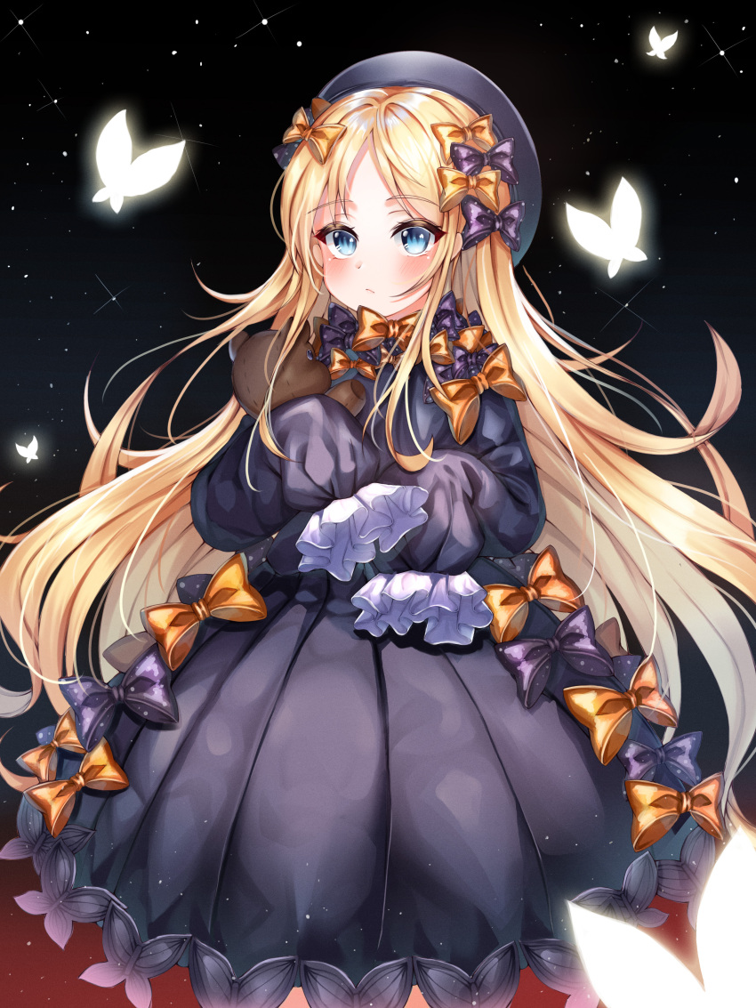 1girl abigail_williams_(fate/grand_order) absurdres bangs black_background black_bow black_dress blonde_hair blue_eyes blush bow bug butterfly dress fate/grand_order fate_(series) forehead gradient gradient_background hair_bow highres insect long_hair long_sleeves looking_at_viewer mi_yeon orange_bow parted_bangs polka_dot polka_dot_bow sleeves_past_fingers sleeves_past_wrists sparkle stuffed_animal stuffed_toy teddy_bear white_bloomers