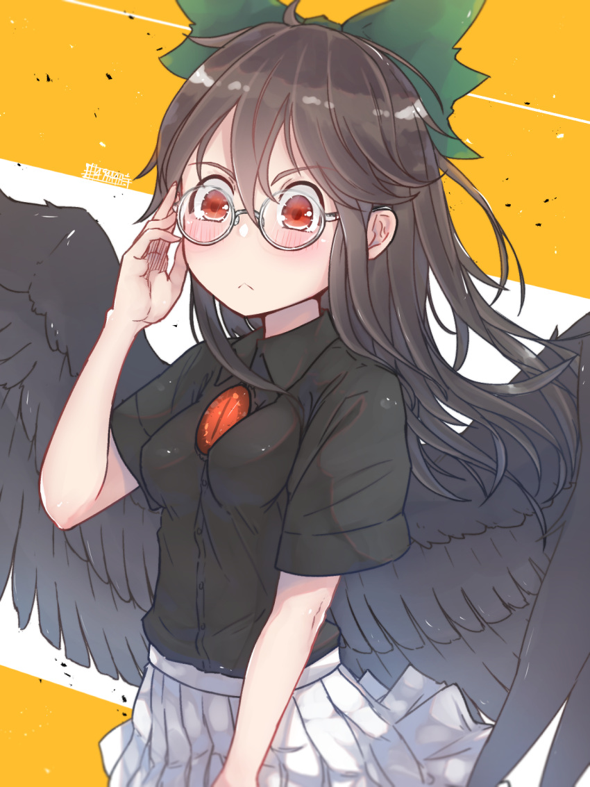 1girl :&lt; adjusting_eyewear bangs bespectacled black_hair black_shirt black_wings blush bow breasts commentary_request cowboy_shot eyebrows_visible_through_hair feathered_wings glasses green_bow hair_between_eyes hair_bow hand_up highres long_hair medium_breasts miniskirt pleated_skirt red_eyes reiuji_utsuho round_eyewear senzaicha_kasukadoki shirt short_sleeves skirt solo touhou two-tone_background white-framed_eyewear white_background white_skirt wings yellow_background