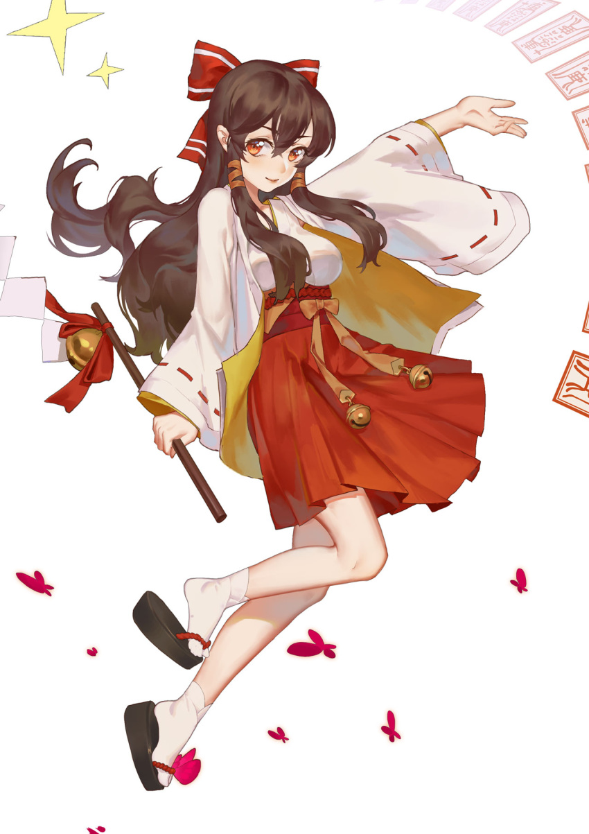 1girl bangs bell bow breasts brown_hair commentary_request cro_(artist) detached_sleeves hair_between_eyes hair_bow hair_tubes hakurei_reimu highres holding large_breasts long_hair looking_at_viewer red_bow sandals smile socks solo touhou white_footwear wide_sleeves