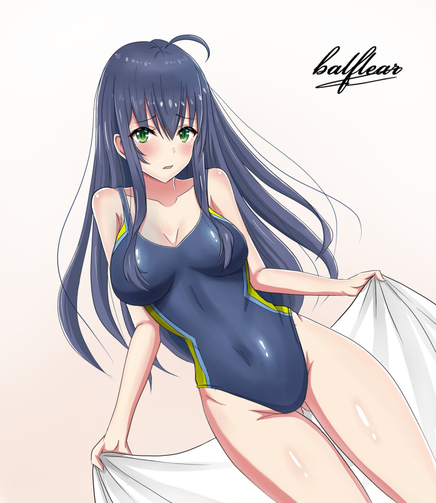 1girl ahoge ass_visible_through_thighs black_hair breasts commentary_request competition_swimsuit cowboy_shot dutch_angle ff-aerith-lightning-tifa1021 gradient gradient_background green_eyes grey_swimsuit highres large_breasts long_hair looking_at_viewer one-piece_swimsuit original solo standing swimsuit thigh_gap towel white_background white_towel