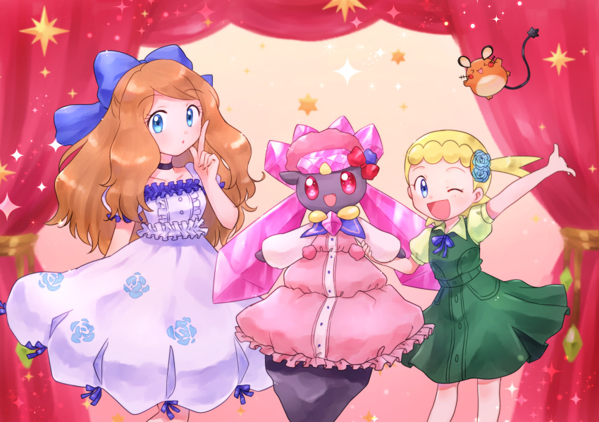 &gt;_&lt; 2girls :3 arm_up bangs blonde_hair blue_bow blue_eyes blue_flower blue_neckwear blue_ribbon blush blush_stickers bow breasts brown_hair child choker closed_eyes clothed_pokemon collarbone crystal curtains dedenne diancie dress eureka_(pokemon) eyebrows_visible_through_hair flat_chest floral_print flower gen_6_pokemon green_dress green_shirt hair_bow hair_flower hair_ornament hair_ribbon hand_up happy highres legendary_pokemon long_hair looking_at_viewer multiple_girls neck_ribbon one_eye_closed open_mouth pink_dress pink_eyes pokemon pokemon_(anime) pokemon_(creature) pokemon_m17 puffy_short_sleeves puffy_sleeves red_bow ribbon serena_(pokemon) shiny shiny_hair shirt short_hair short_sleeves side_ponytail sleeveless sleeveless_dress small_breasts smile sparkle standing tied_hair white_dress yuki56