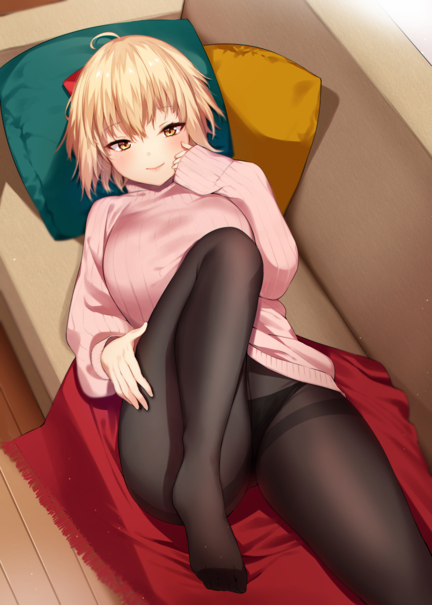 1girl ahoge alternate_costume bangs black_legwear black_panties blonde_hair blush bow breasts bunnysuit closed_mouth couch fate/grand_order fate_(series) feet half_updo highres iriehana knee_up koha-ace legs long_sleeves looking_at_viewer lying okita_souji_(fate) okita_souji_(fate)_(all) on_back panties panties_under_pantyhose pantyhose pillow pink_sweater red_bow ribbed_sweater smile solo sweater thighs underwear yellow_eyes