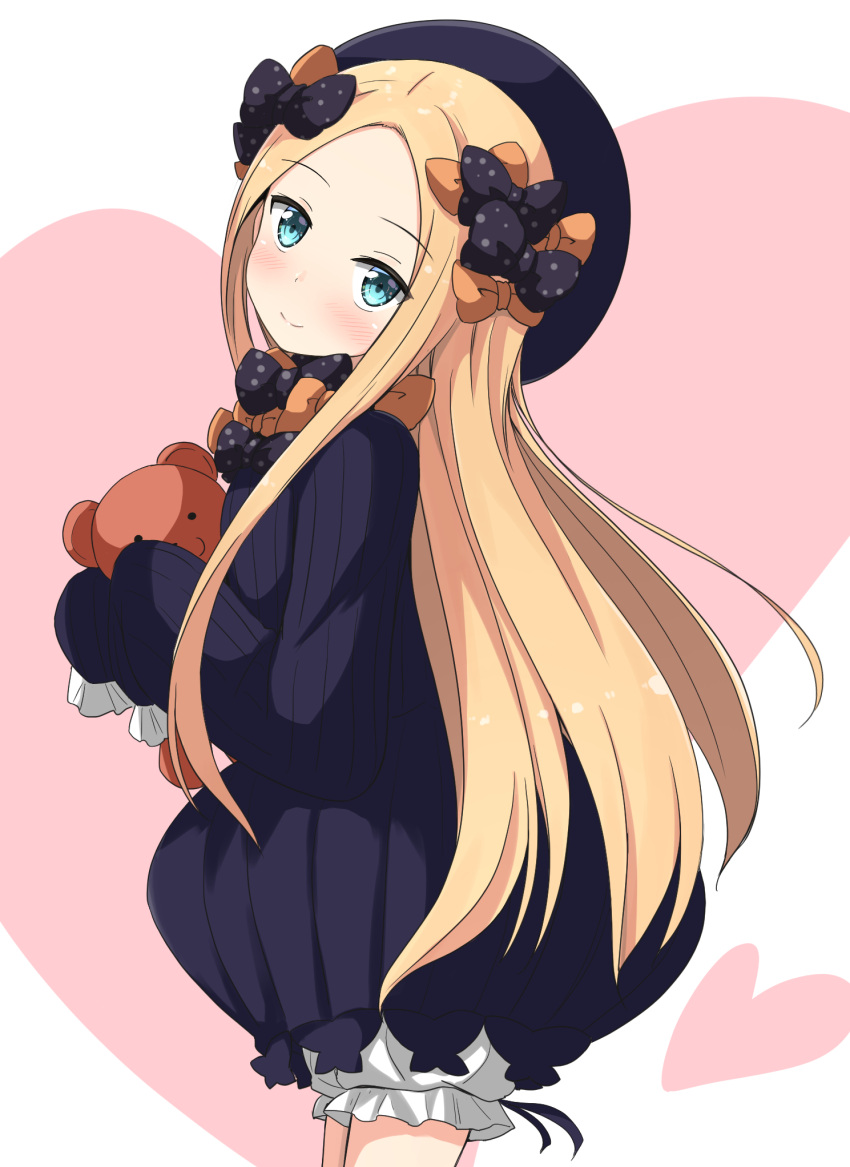 1girl abigail_williams_(fate/grand_order) aikawa_ryou bangs black_bow black_headwear blonde_hair blue_eyes blush bow commentary_request dress fate/grand_order fate_(series) forehead hair_bow hat highres long_hair long_sleeves looking_at_viewer orange_bow parted_bangs polka_dot polka_dot_bow sleeves_past_fingers sleeves_past_wrists solo stuffed_animal stuffed_toy teddy_bear very_long_hair