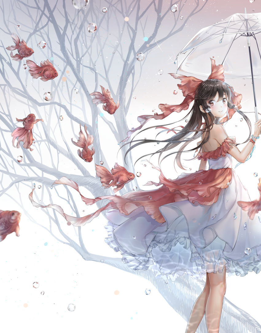 1girl alternate_costume bangs bare_shoulders bare_tree black_hair blush bow brown_eyes commentary_request dress feet_out_of_frame fish gradient gradient_background grey_background hair_bow hair_tubes hakurei_reimu hand_up highres holding holding_umbrella hoshi_ame long_hair looking_at_viewer off-shoulder_dress off_shoulder red_bow sidelocks smile solo standing touhou tree umbrella water_drop white_background white_dress