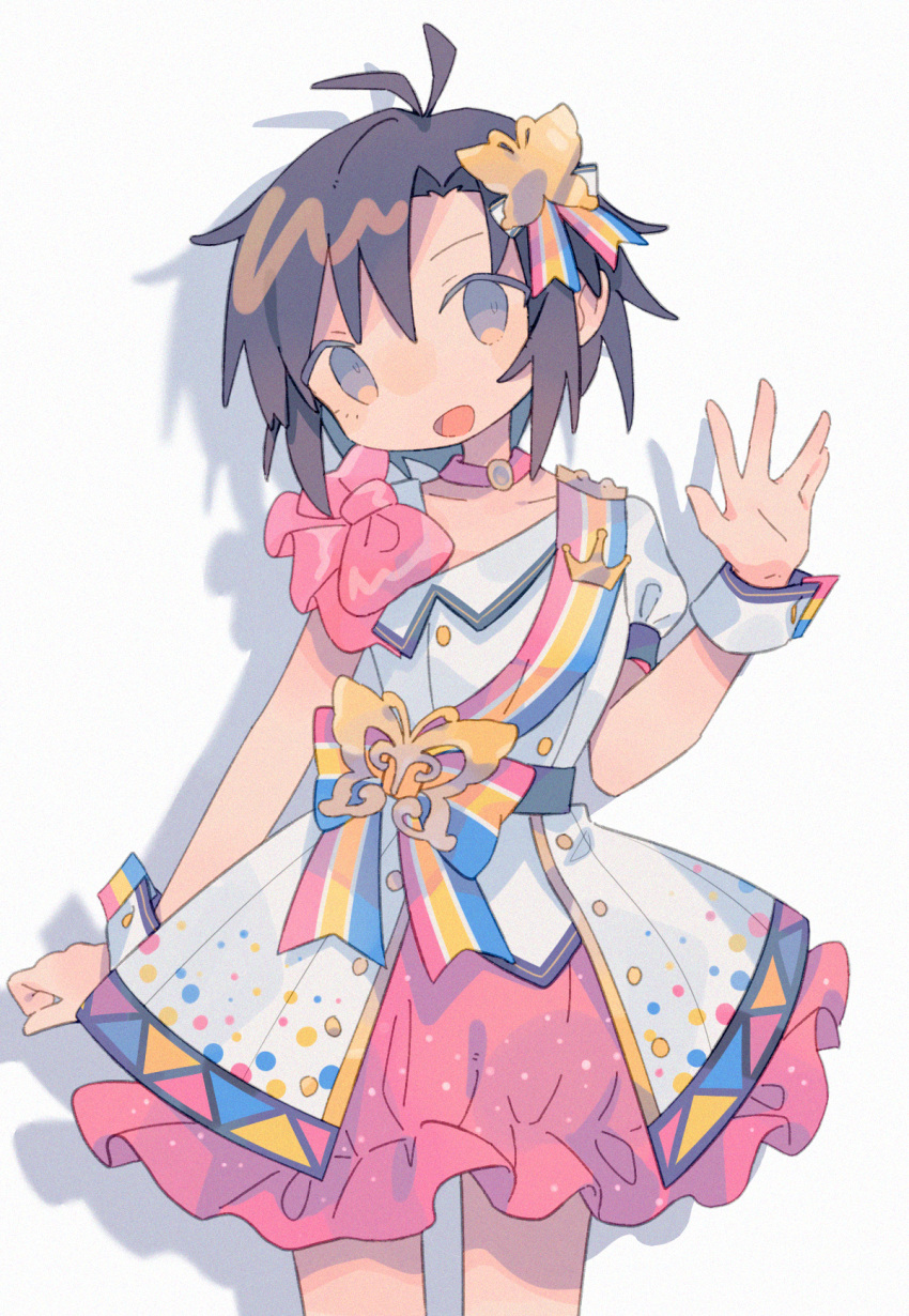 1girl :d antenna_hair arm_at_side asymmetrical_sleeves bangs belt blue_eyes collarbone commentary_request cowboy_shot daizu_(melon-lemon) dress frilled_dress frills gradient_eyes grey_background hair_intakes hair_ornament hand_up head_tilt highres idolmaster idolmaster_(classic) kikuchi_makoto looking_at_viewer multicolored multicolored_eyes no_nose open_hand open_mouth parted_bangs puffy_short_sleeves puffy_sleeves ribbon shadow short_hair short_sleeves simple_background smile solo waving wrist_cuffs wrist_extended