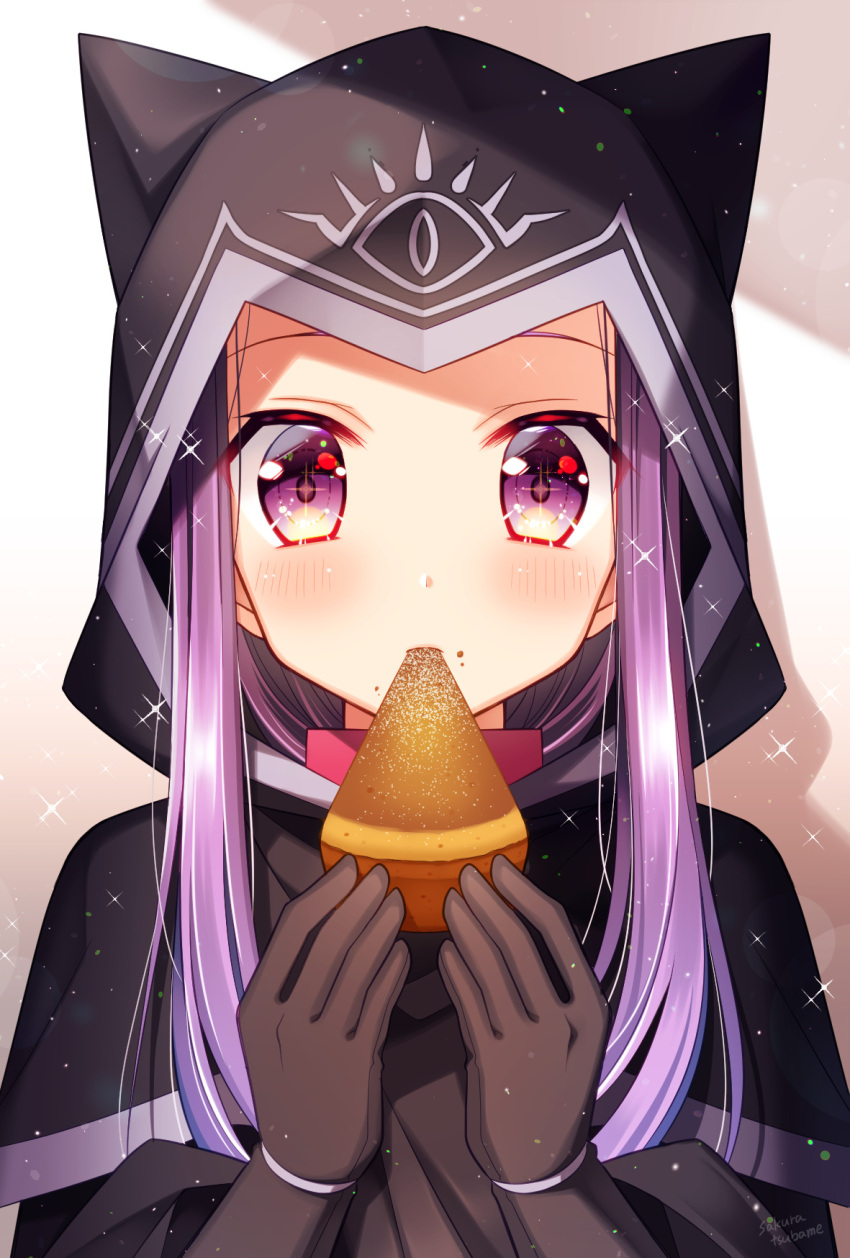 1girl artist_name black_capelet blush brown_background brown_gloves capelet commentary_request eating fate/grand_order fate_(series) food food_on_face gloves gradient gradient_background hands_up highres holding holding_food hood hood_up hooded_capelet long_hair medusa_(lancer)_(fate) purple_hair rider sakura_tsubame sidelocks signature solo sparkle upper_body violet_eyes white_background