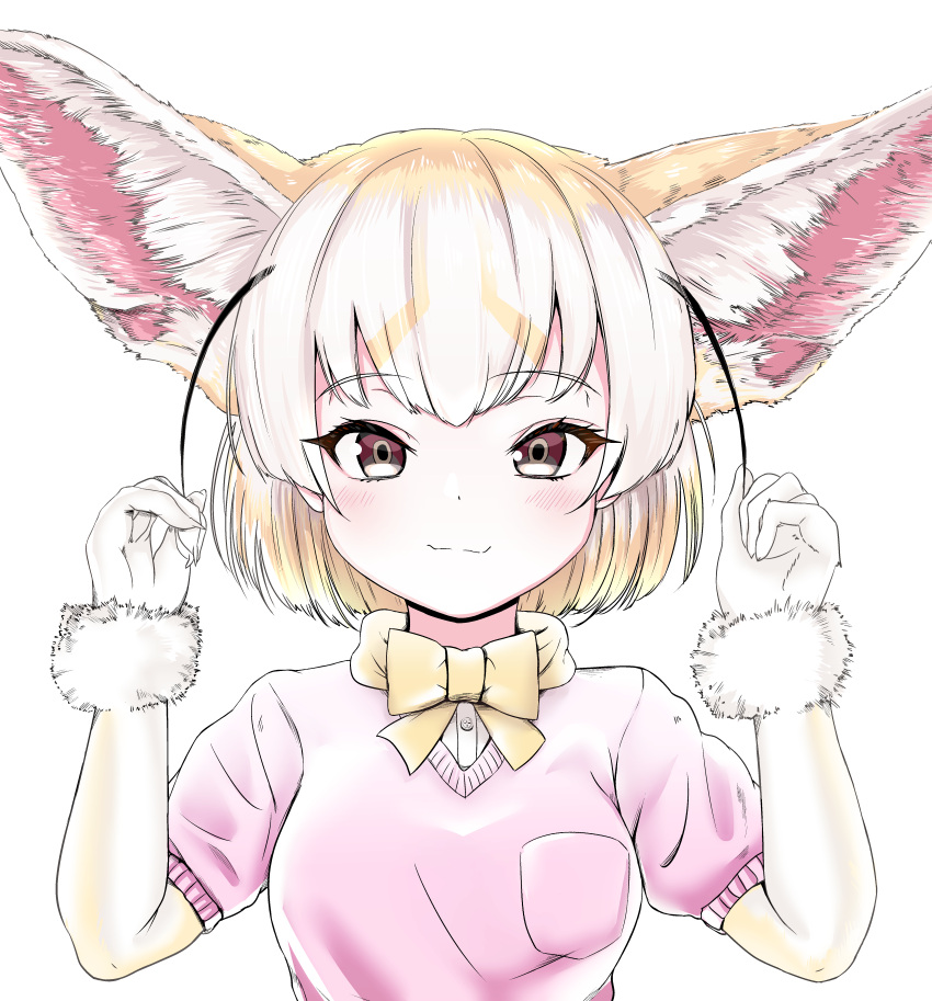 1girl absurdres akegata_tobari animal_ear_fluff animal_ears bangs black_hair blonde_hair bow bowtie breast_pocket brown_eyes buttons closed_mouth commentary_request extra_ears eyebrows_visible_through_hair fennec_(kemono_friends) fox_ears fur_trim gloves hands_up highres kemono_friends long_sleeves looking_at_viewer multicolored_hair pink_sweater pocket short_over_long_sleeves short_sleeve_sweater short_sleeves simple_background smile solo sweater upper_body white_background white_hair