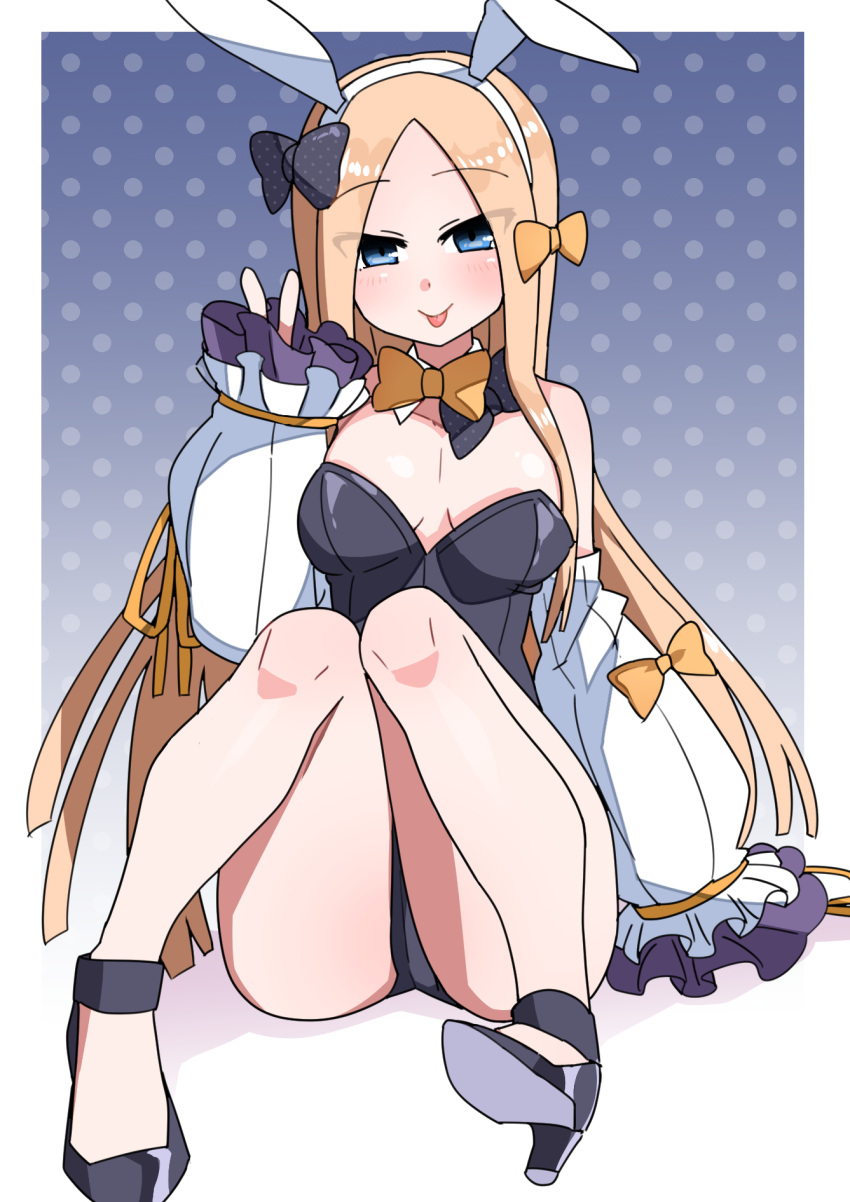 1girl abigail_williams_(fate/grand_order) akitokage01 ass bangs bare_shoulders black_bow black_leotard blonde_hair blue_background blue_eyes blush bow bowtie breasts closed_mouth collarbone detached_collar fate/grand_order fate_(series) forehead gradient gradient_background hair_bow highres knees_together_feet_apart leotard long_hair looking_at_viewer multiple_bows orange_bow orange_ribbon parted_bangs polka_dot polka_dot_bow puffy_sleeves ribbed_sleeves ribbon sitting sleeves_past_wrists small_breasts smile solo thighs tongue tongue_out v