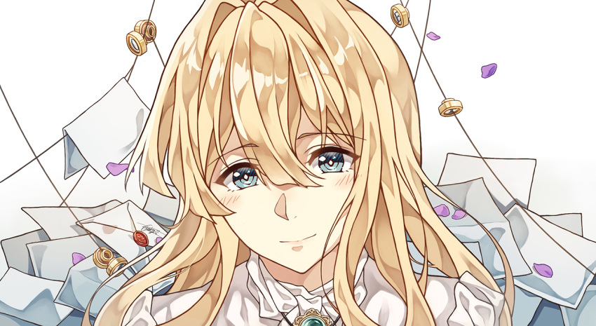 1girl bangs blonde_hair blue_eyes blush brooch cheese_kang close-up collar envelope eyebrows_visible_through_hair hair_between_eyes jewelry letter long_hair looking_at_viewer shirt simple_background smile solo upper_body violet_evergarden violet_evergarden_(character) white_shirt